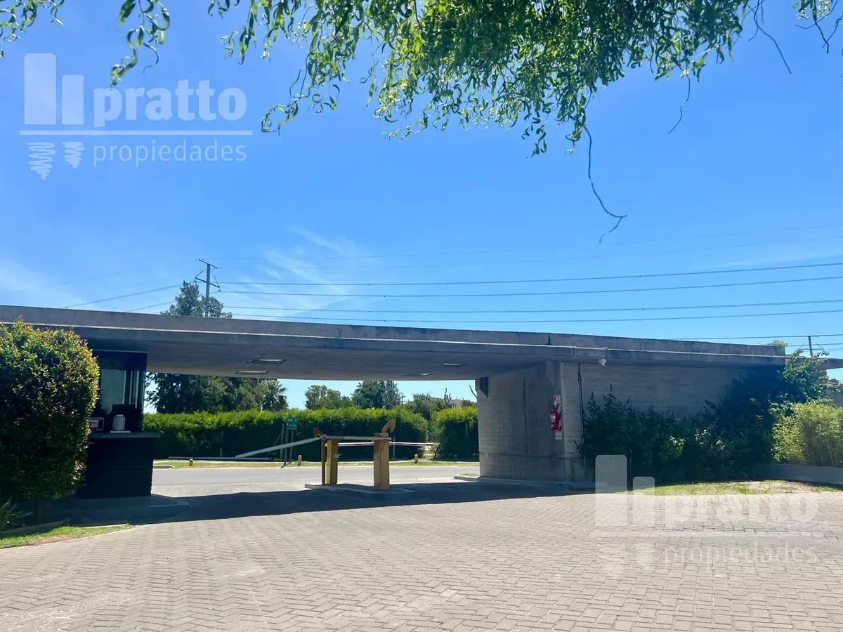 Departamento dúplex de 2 ambientes con vista a la laguna en Nordelta