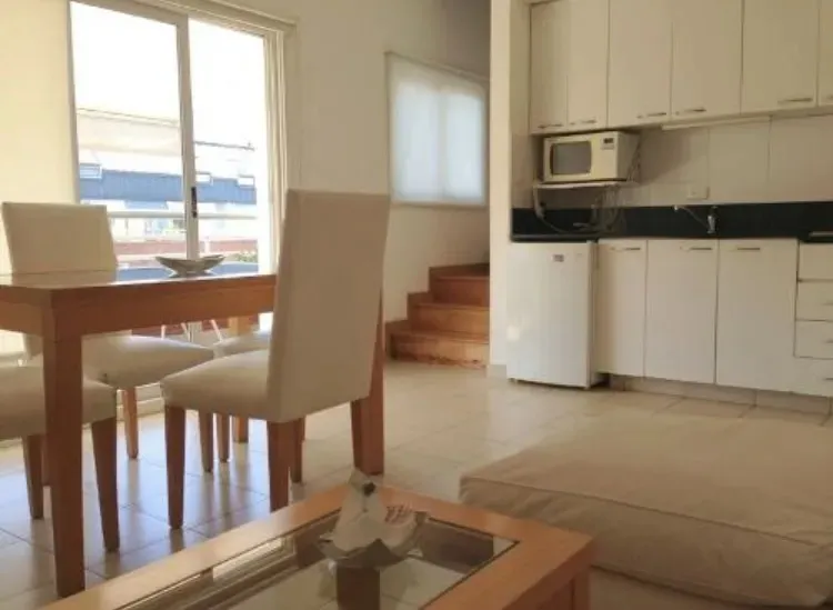 Duplex de 2 ambientes com 1 quarto em Puerto Madero