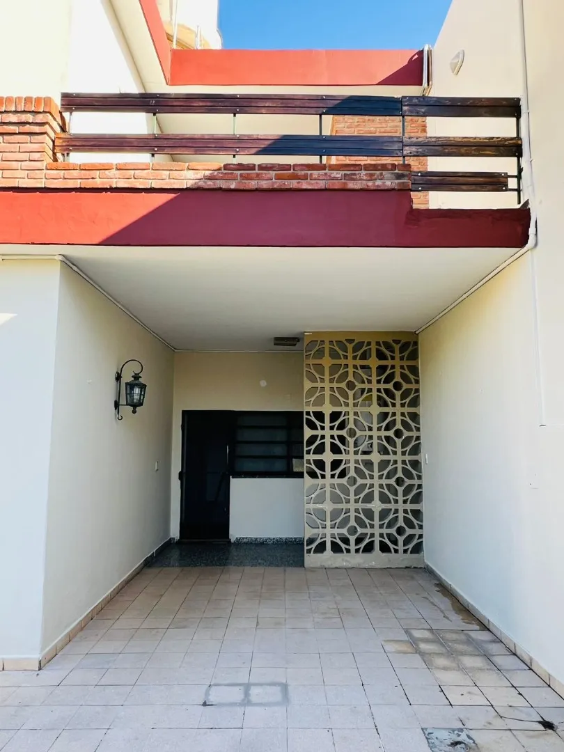 Casa En Alquiler En Quilmes