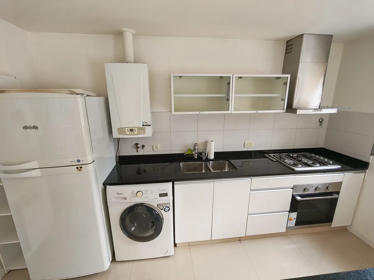 Apartamento de 2 ambientes com varanda e churrasqueira a gás em Villa Devoto