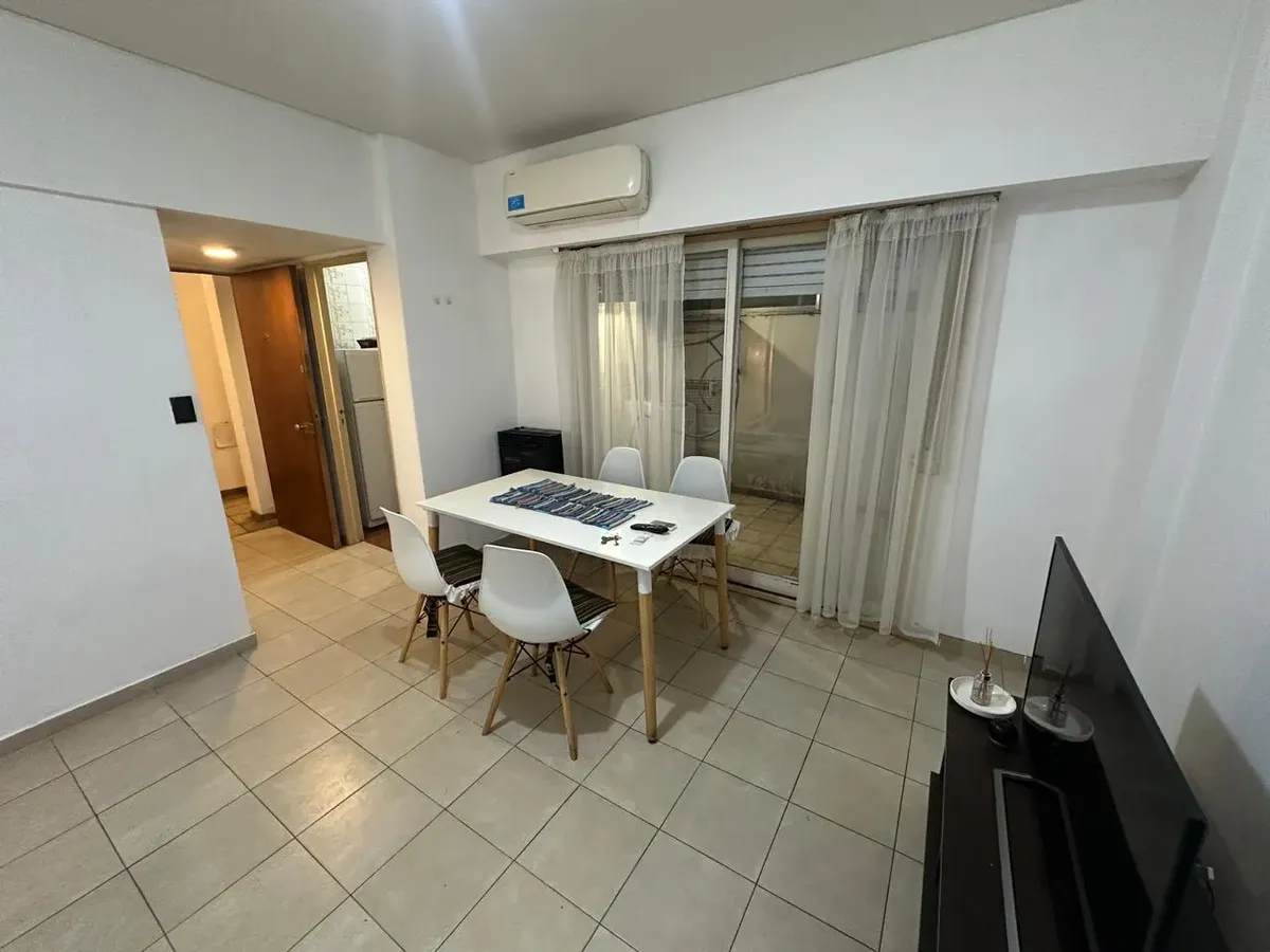 Furnished two-room apartment in Retiro