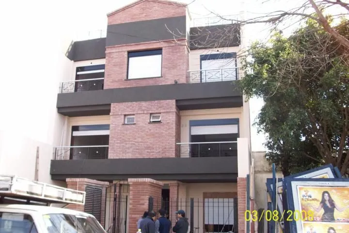 PH de 2 ambientes en Mataderos