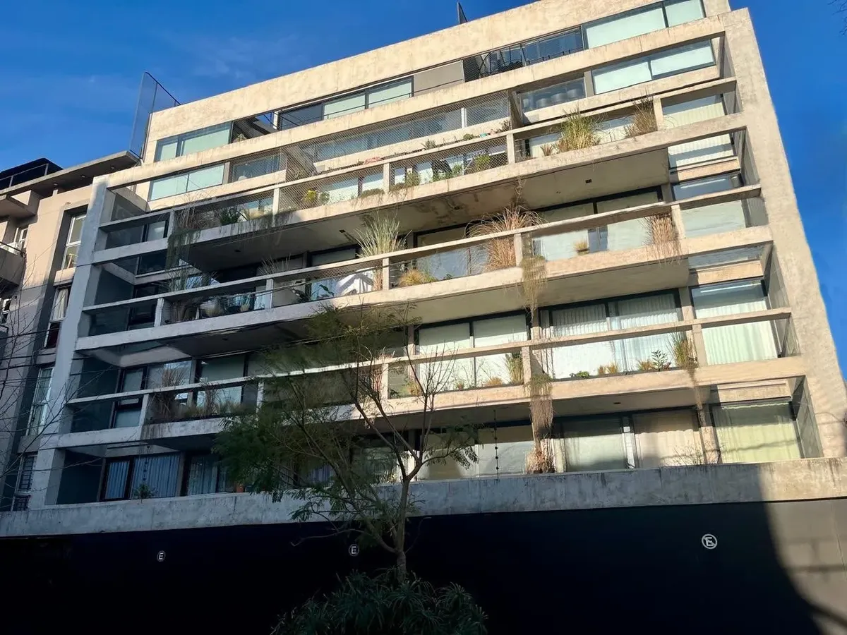 Brand new studio apartment with courtyard-facing orientation in Morón