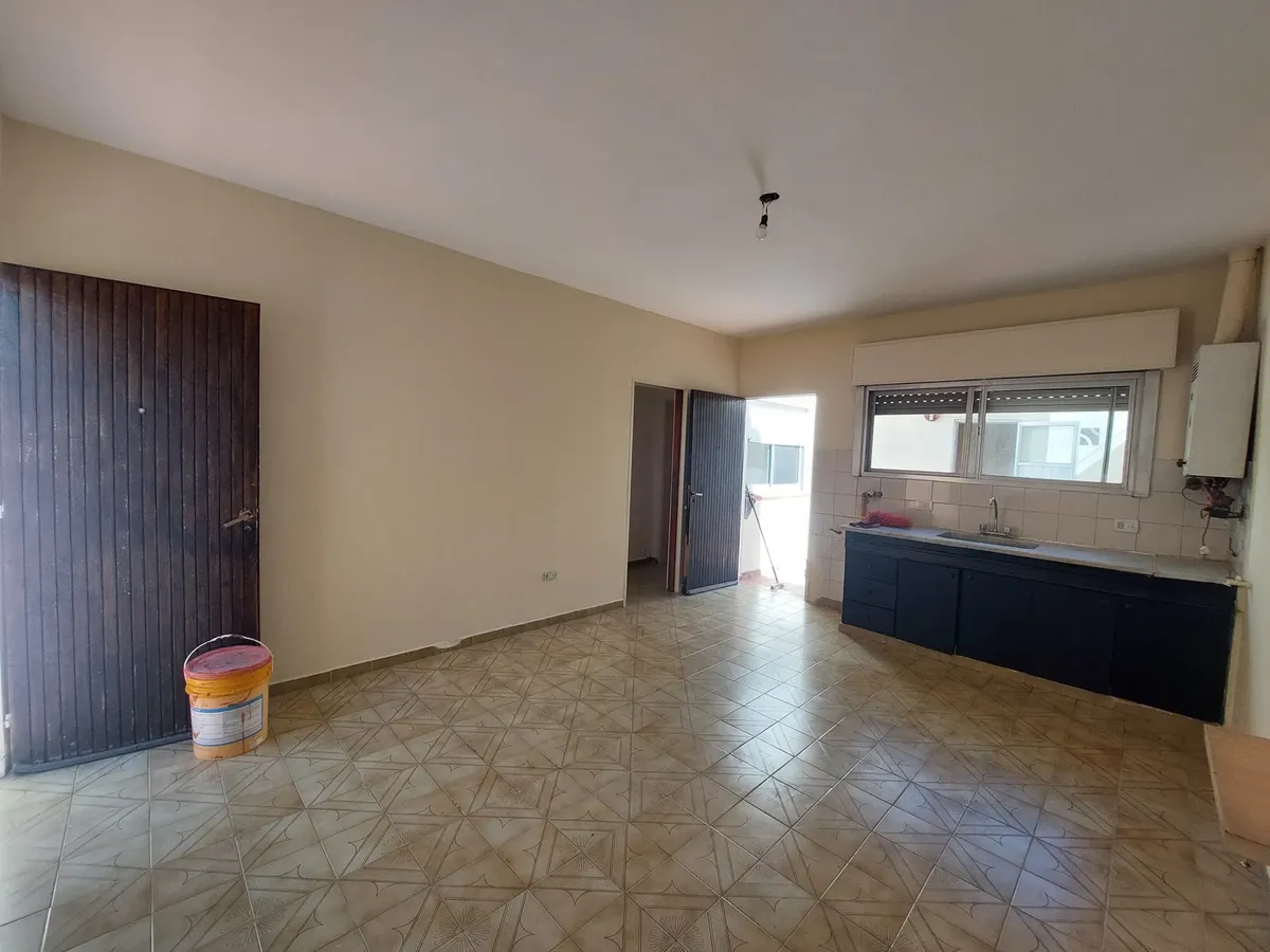 PH с 3 комнатами и двумя патио в аренду в Wilde