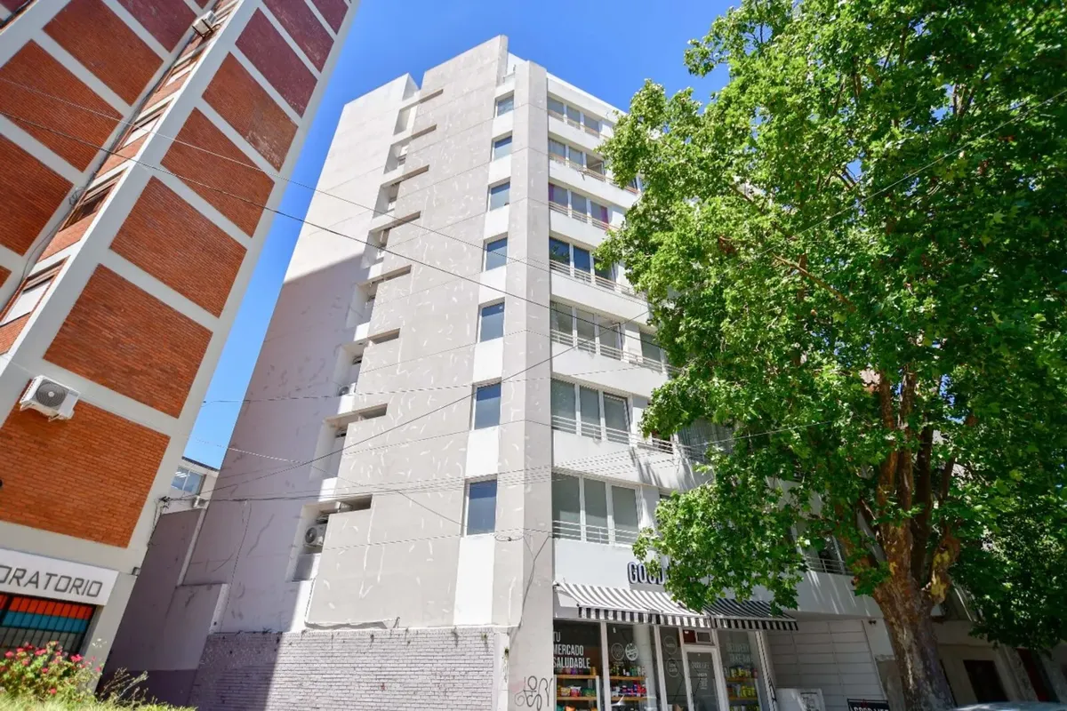 Apartamento de dois ambientes no 7º andar em La Plata