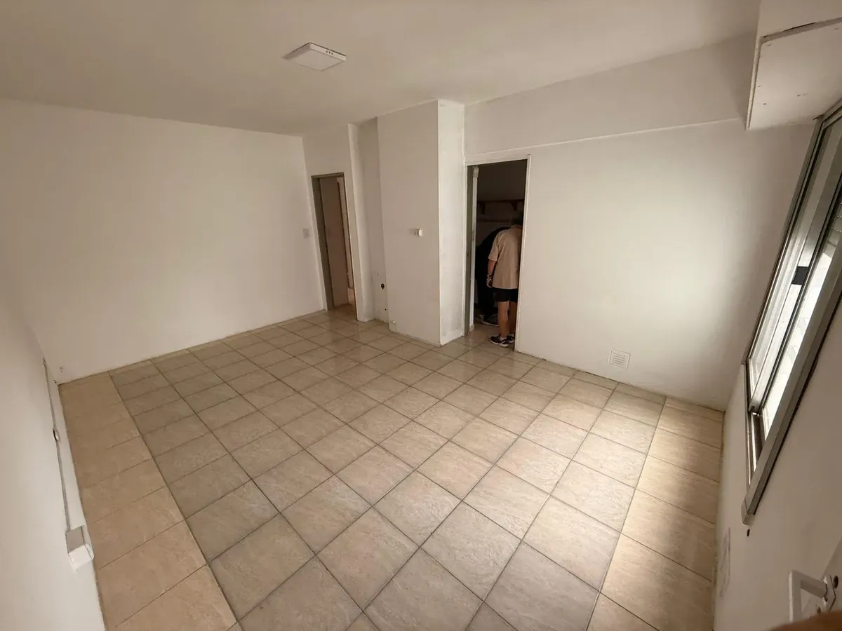Dpto 2 Amb C/ Balcon. Centrico | Monte Grande - Alquiler