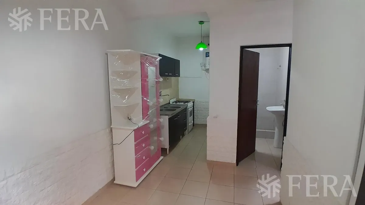 Ground-floor PH with 2 bedrooms in Bernal Oeste