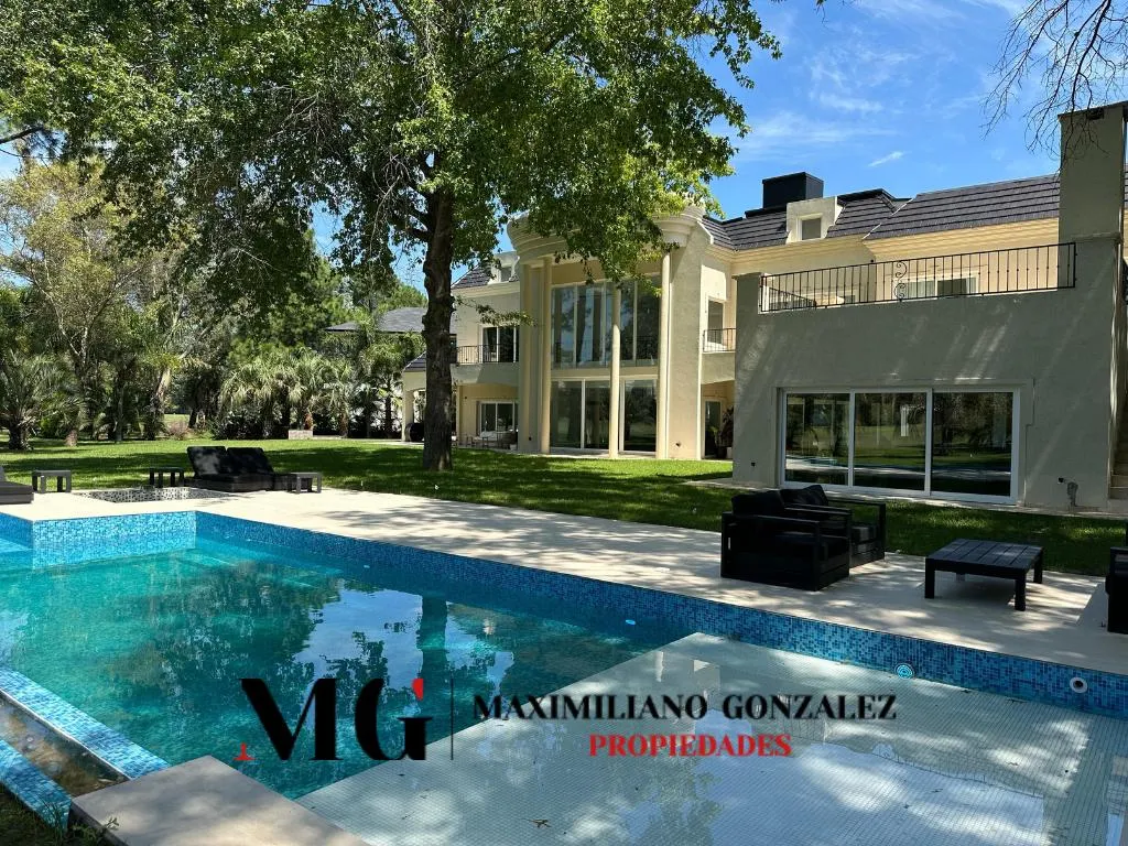Six-bedroom house for sale and rent in Esteban Echeverría