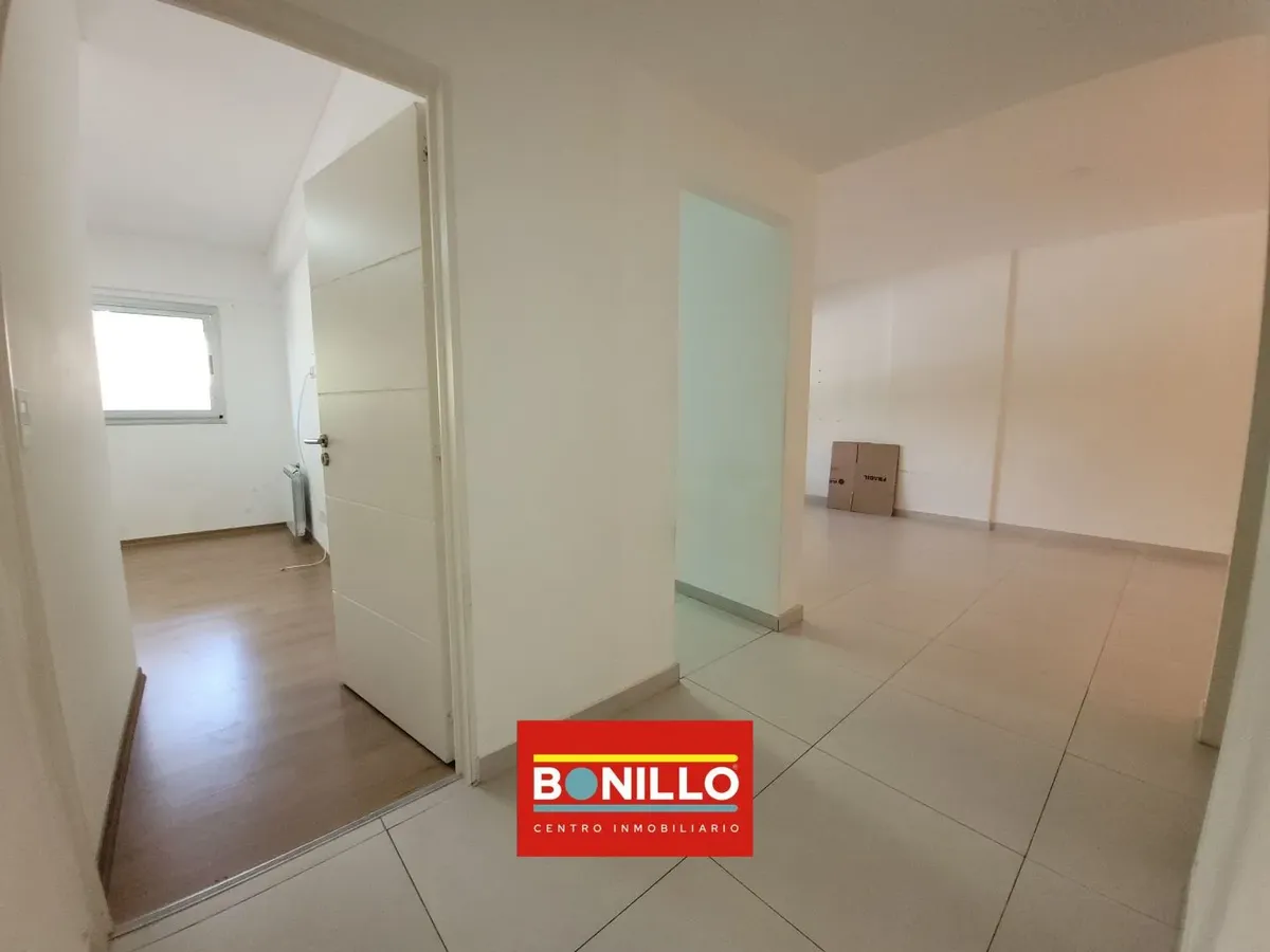 Аренда двухспальной квартиры с балконом в Villa Pueyrredón