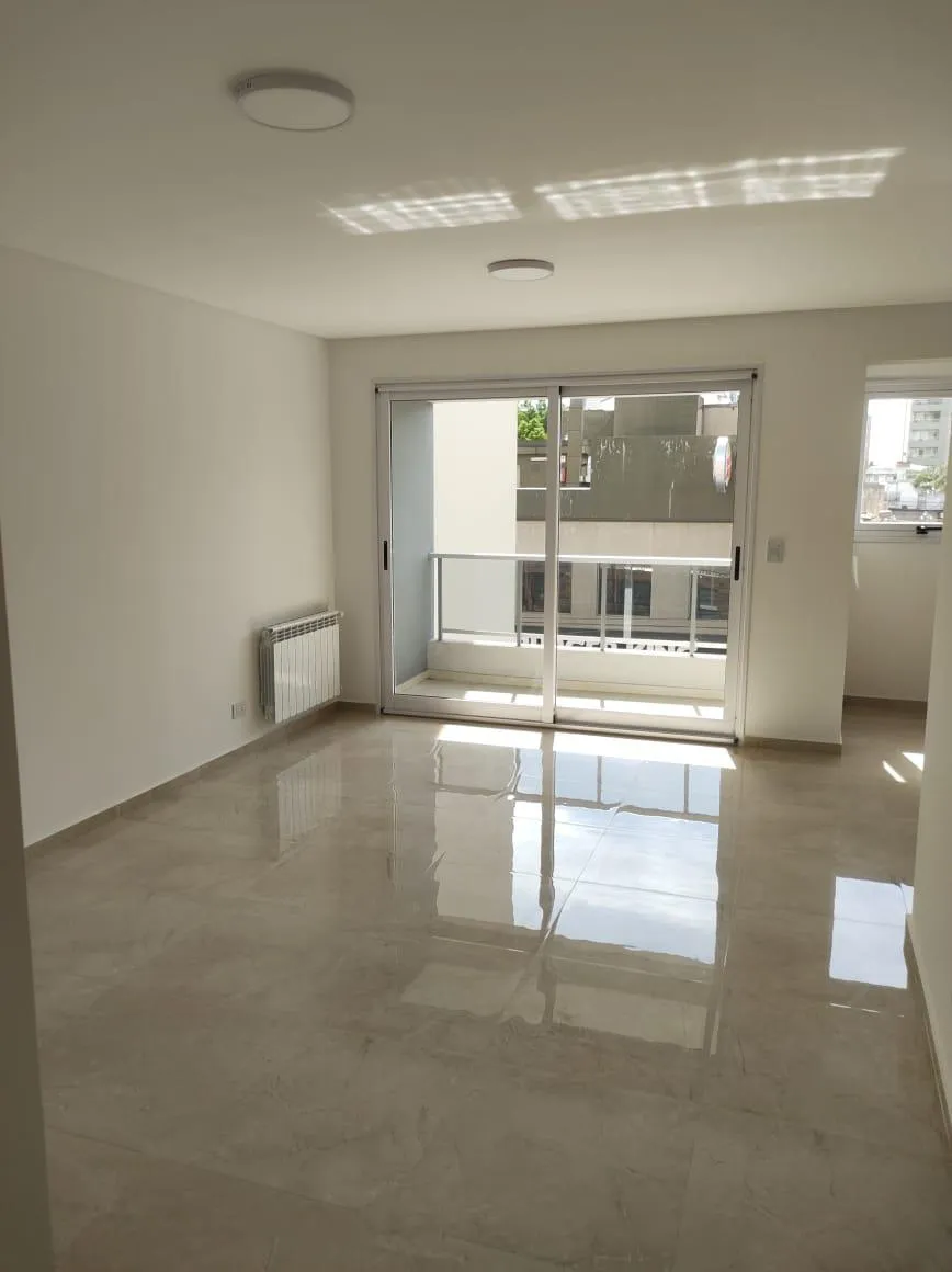 Departamento En Alquiler En Bandfiel, Lomas De Zamora