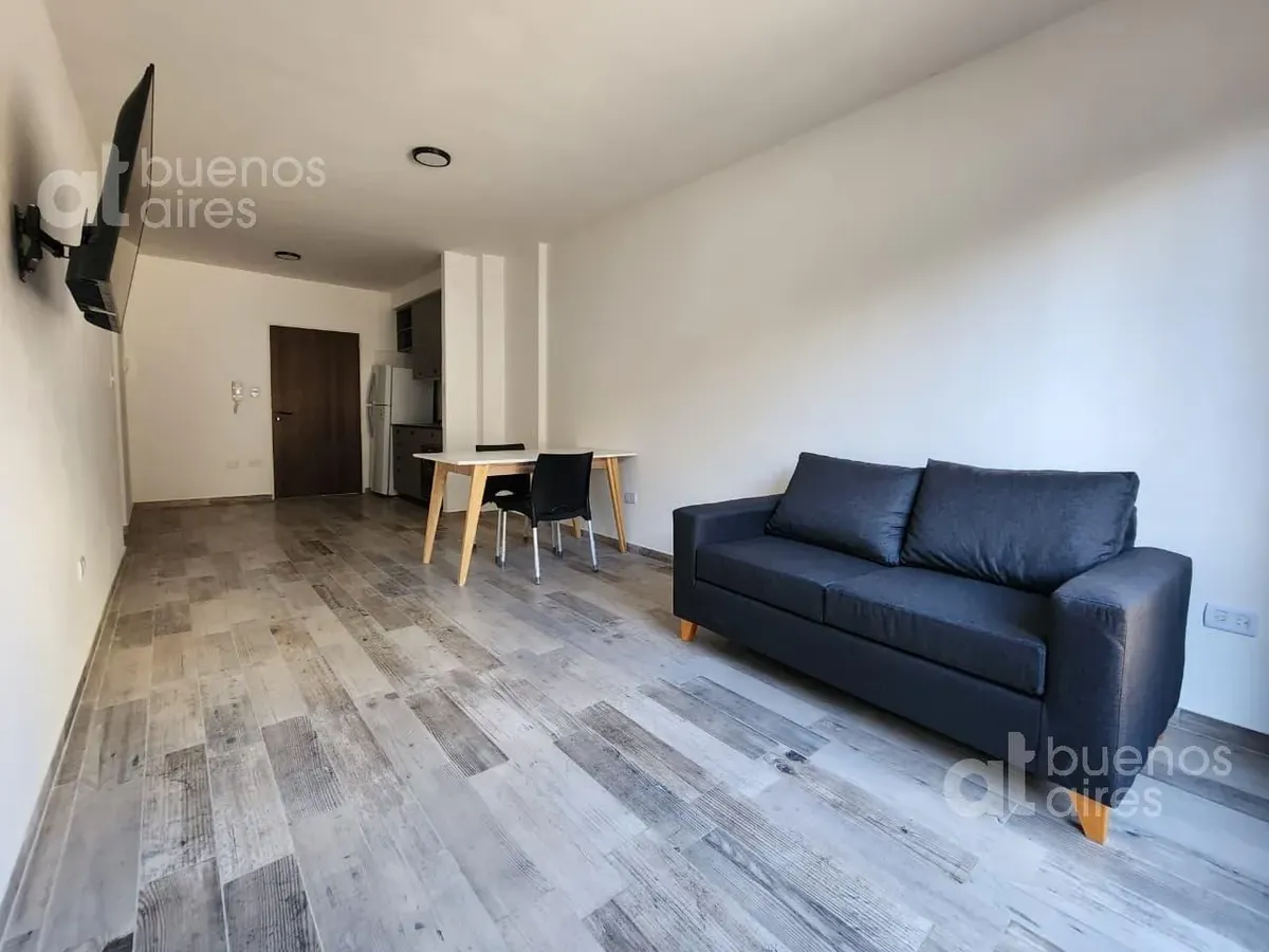 Apartamento de dois ambientes mobiliado em San Telmo