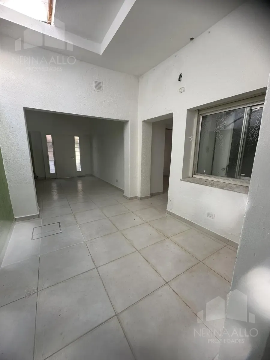 PH de 3 ambientes con entrada independiente en Villa Santa Rita