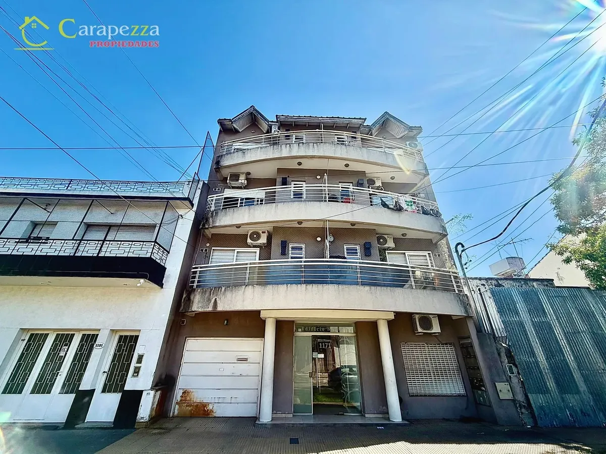 Двухкомнатная квартира в аренду в Tres de Febrero, с балконом