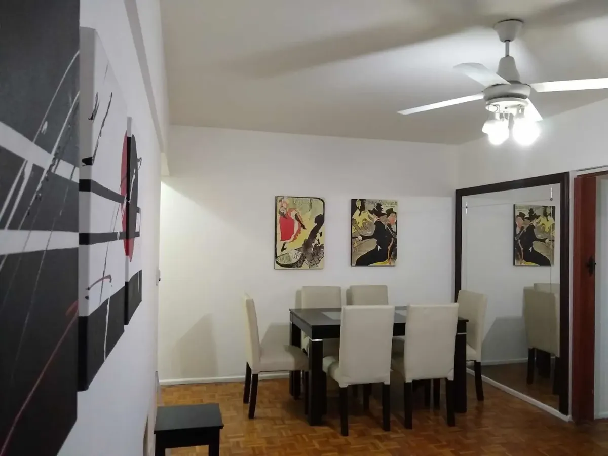 Piso 10 con balcón al río