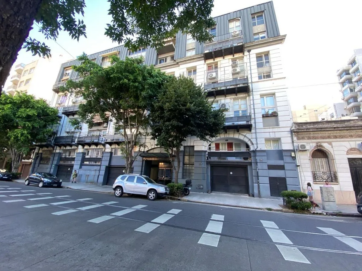 Apartamento de dois ambientes em loft mobiliado em Caballito