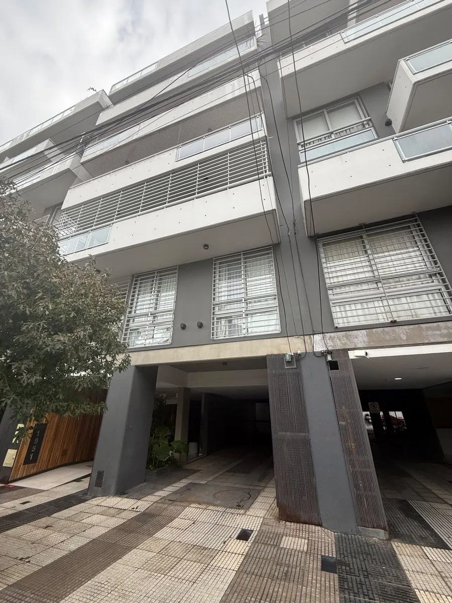 Kitnet novo com salão comunitário (SUM) em La Paternal