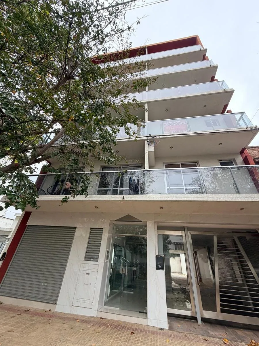 Kitnet para locação no miolo de quadra em Buenos Aires