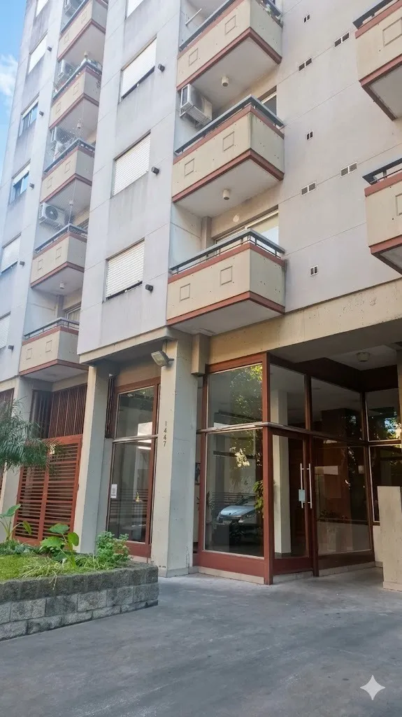 Departamento de 2 ambientes con balcón en Morón
