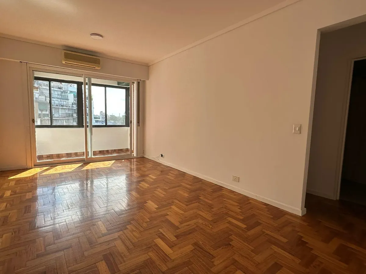 Квартира с 1 спальней в Villa Luro