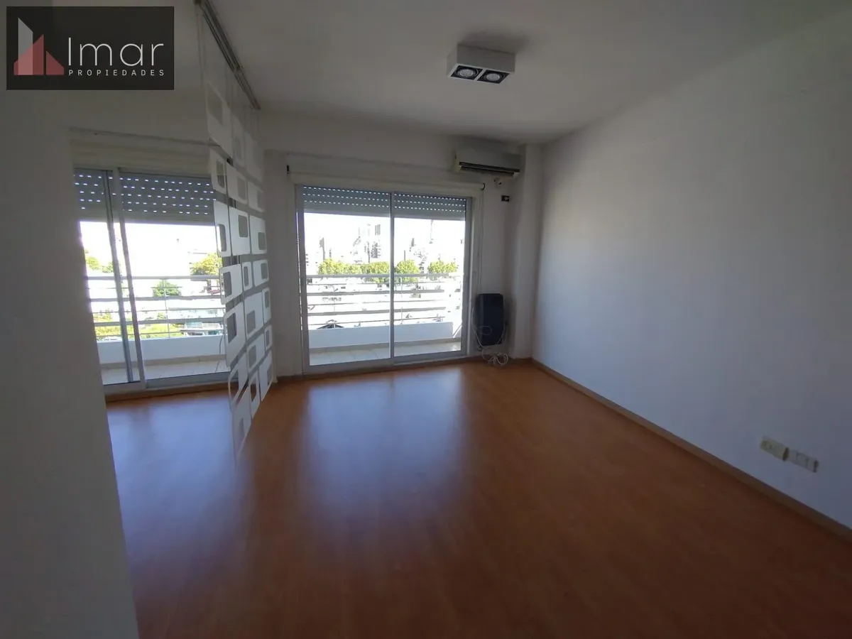 Alquiler Departamento Monoambiente Apto Profesional Luminoso Con Balcon
