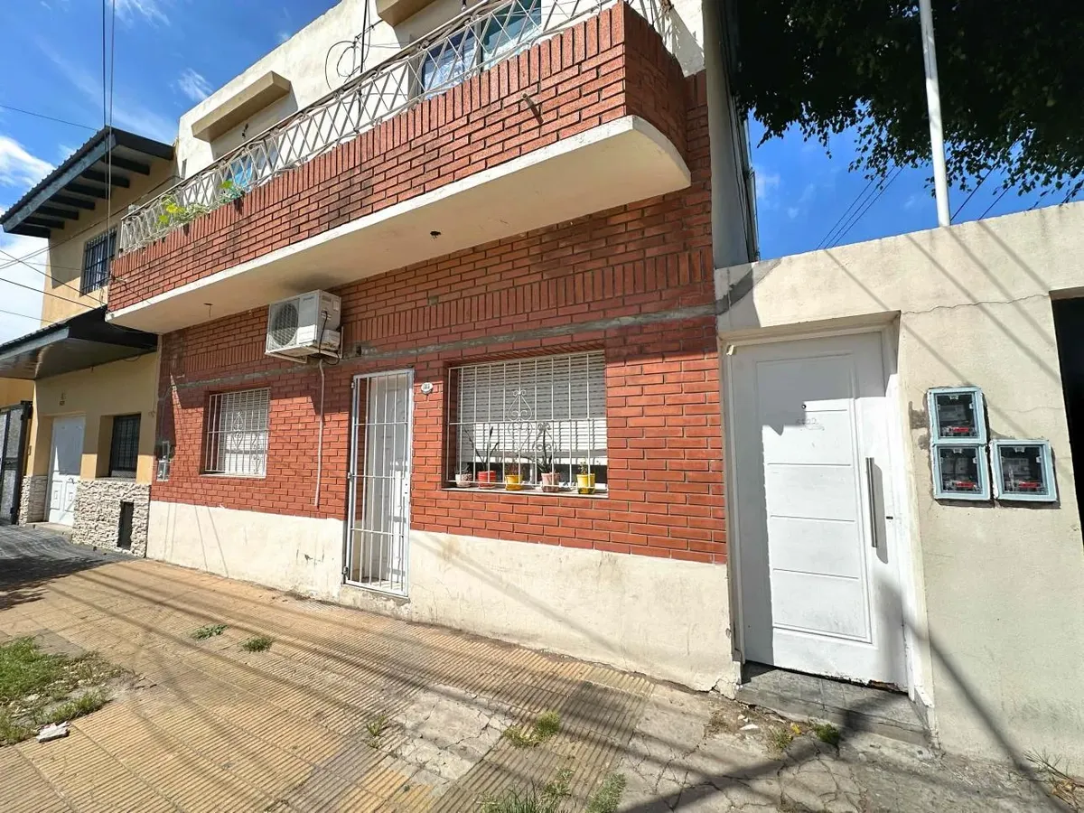 PH de 3 ambientes con 2 patios en San Andrés