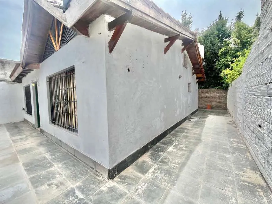 Chalet para aluguel em Ituzaingó Norte