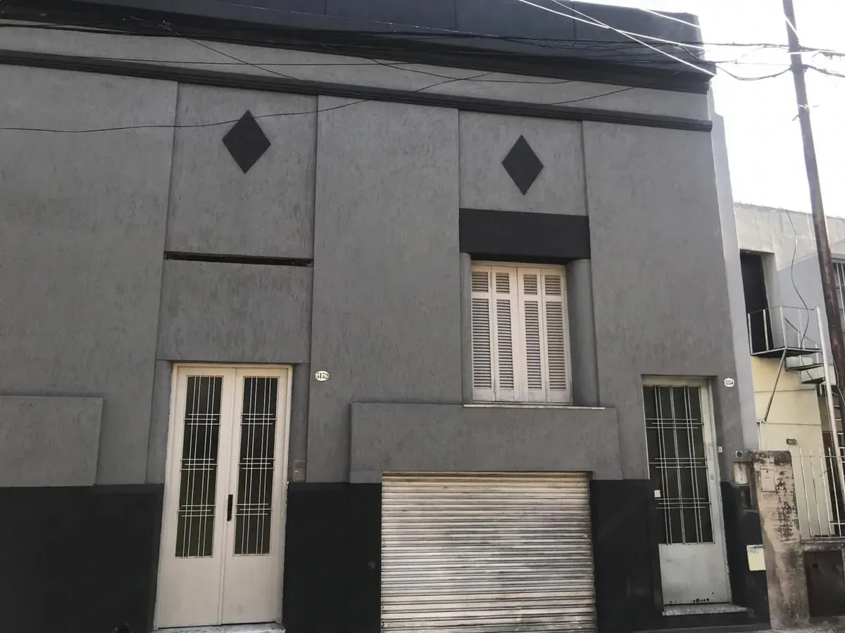 Ph Tipo Casa De 4 Ambientes Entrada Independiente Parque Patricios