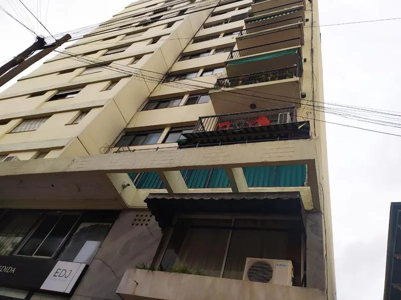 Apartamento de 3 ambientes com varanda em Martínez