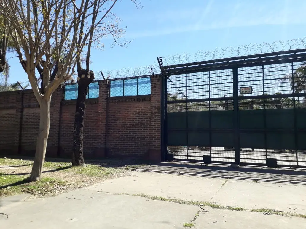 Casa En Alquiler En Benavídez, Tigre
