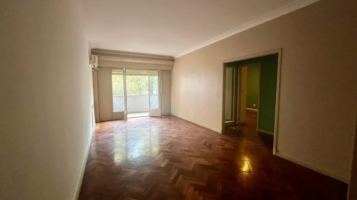 Two-bedroom apartment with maid’s room in Núñez
