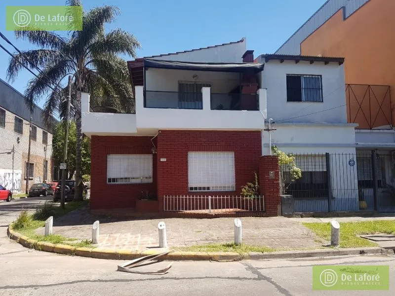 Alquiler - Ph En Planta Baja 3 Amb. Con Patio Y Lavadero En Beccar