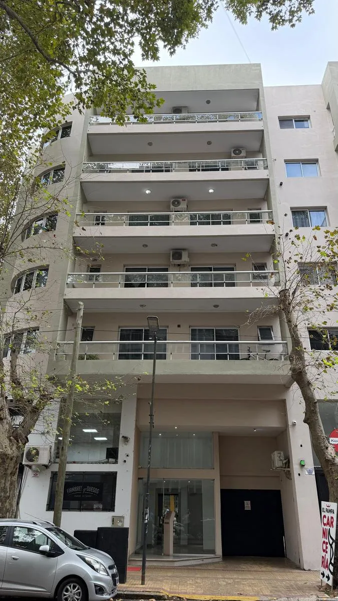 1BR with balcony and terrace