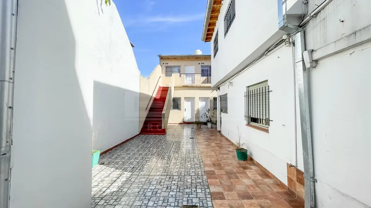 Excelente Departamento 2 Ambientes - Carapachay
