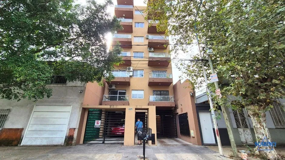 Departamento En Alquiler En Sáenz Peña, Tres De Febrero, G.b.a. Zona Oeste