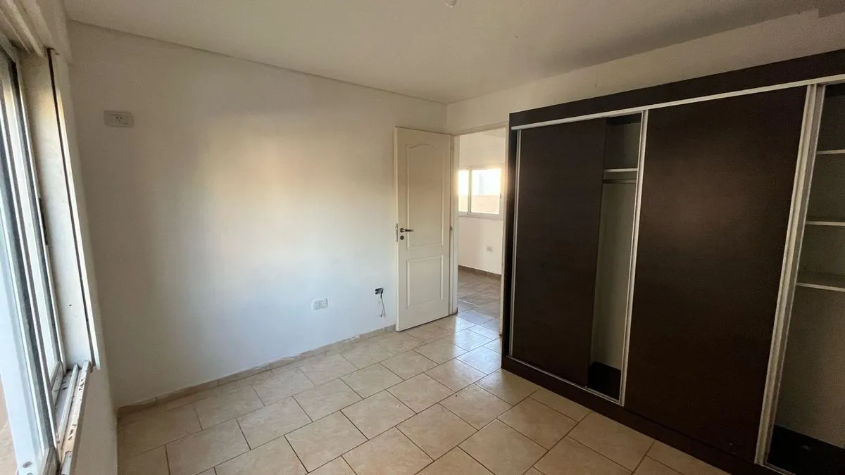 Alquiler Departamento 3 Amb. En Santos Lugares