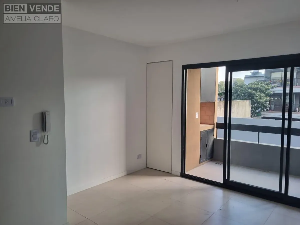 Alquiler Excelente Departamento Con Balcon Parrilla En Villa Saenz Peña