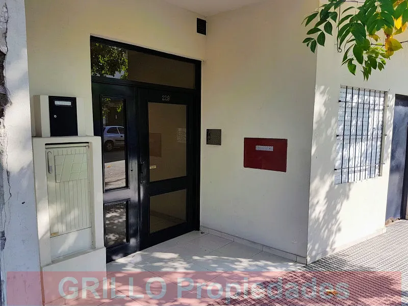 Bolaños 229 - Departamento Monoambiente De 35 M². Con Balcón. Con Bajas Expensas