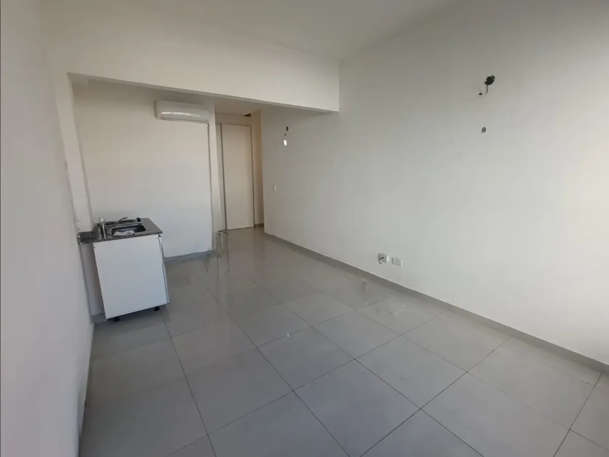 Studio apartment on a main street in Buenos Aires