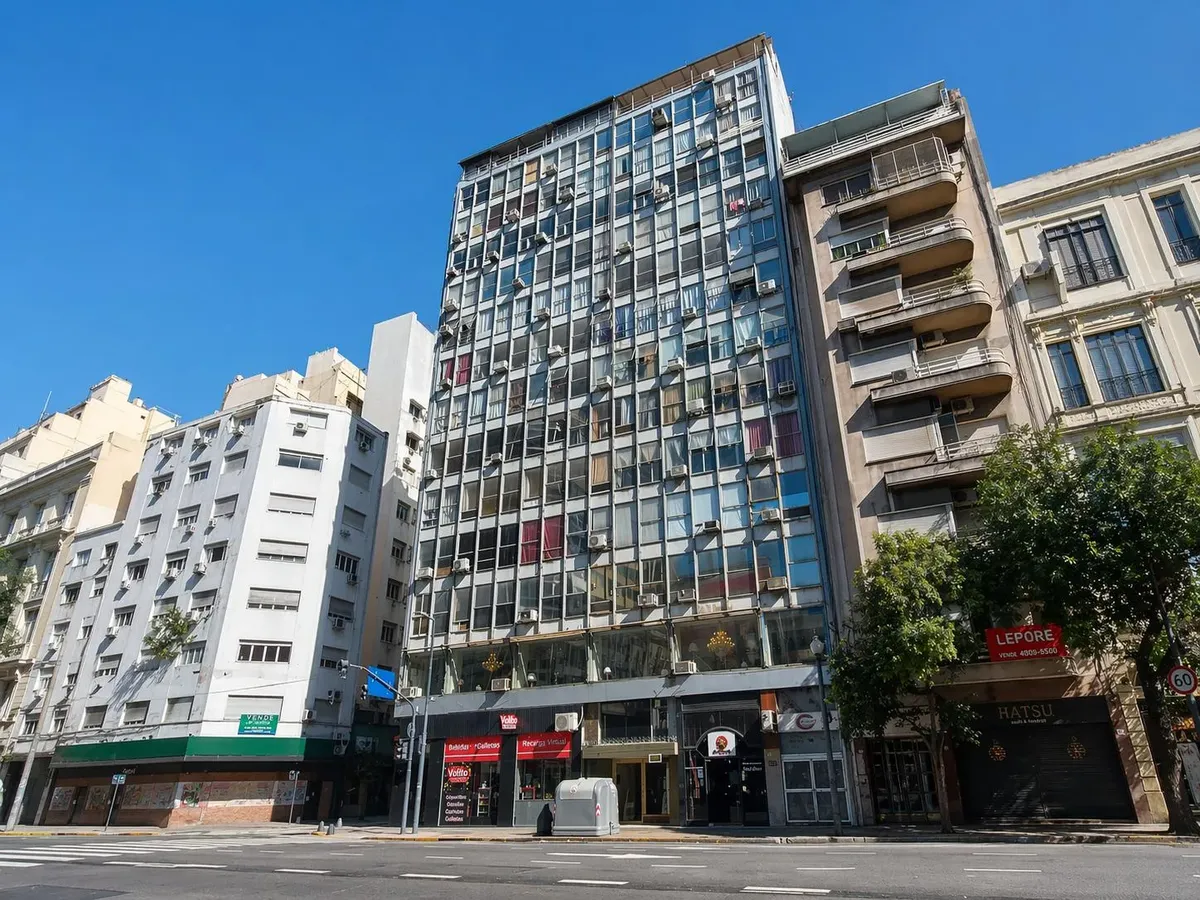 Alquiler | Avenida Cordoba 910 / Departamento 3 Ambientes / San Nicolas