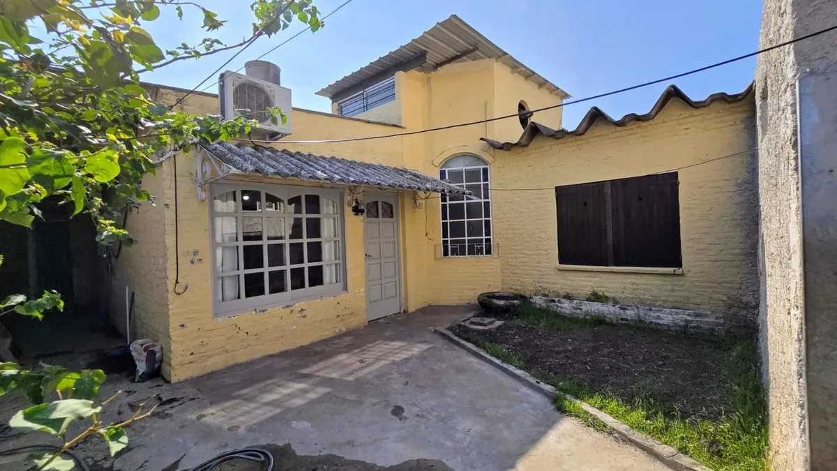 Casa Ph Depósito Cochera Ituzaingó Norte Alquiler