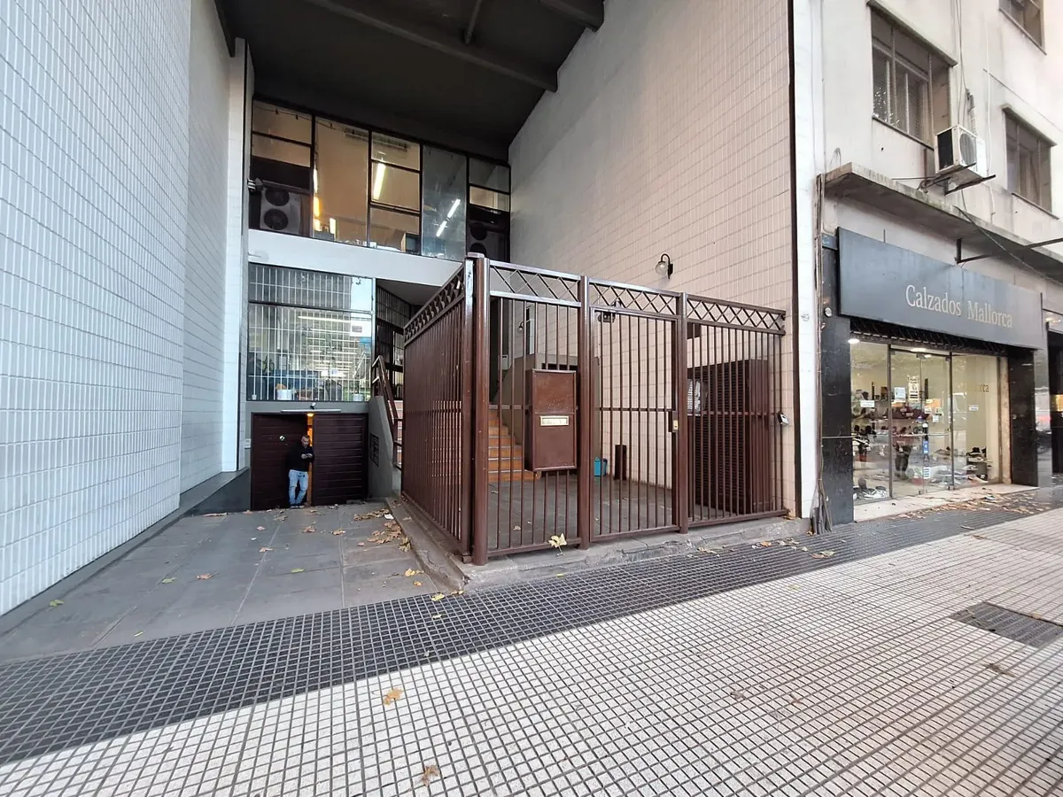 Corrientes 4100