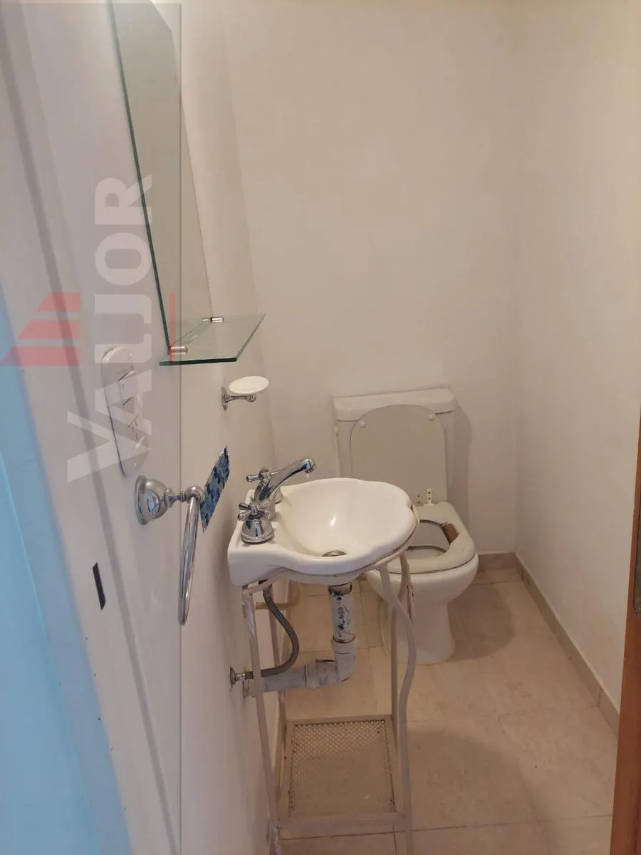Departamento 2 Ambientes Con Balcón Y Espacio Guardacoche Decubierto