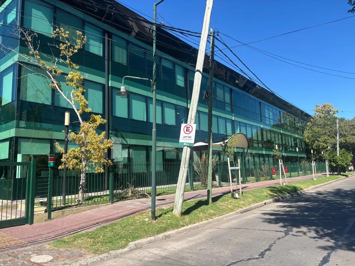 Casa Para Oficina 165m2, Cochera. Exc Ubicación, Martínez