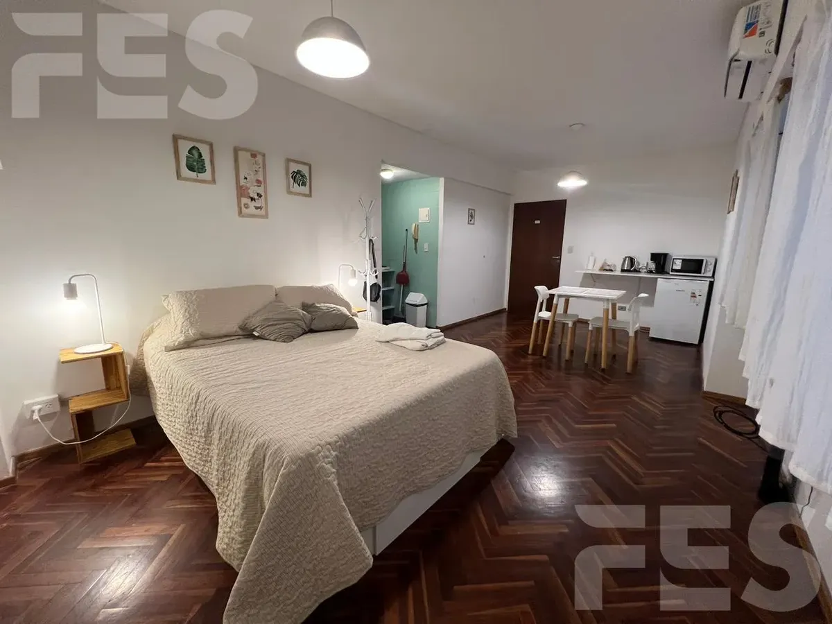 Kitnet mobiliada em Palermo