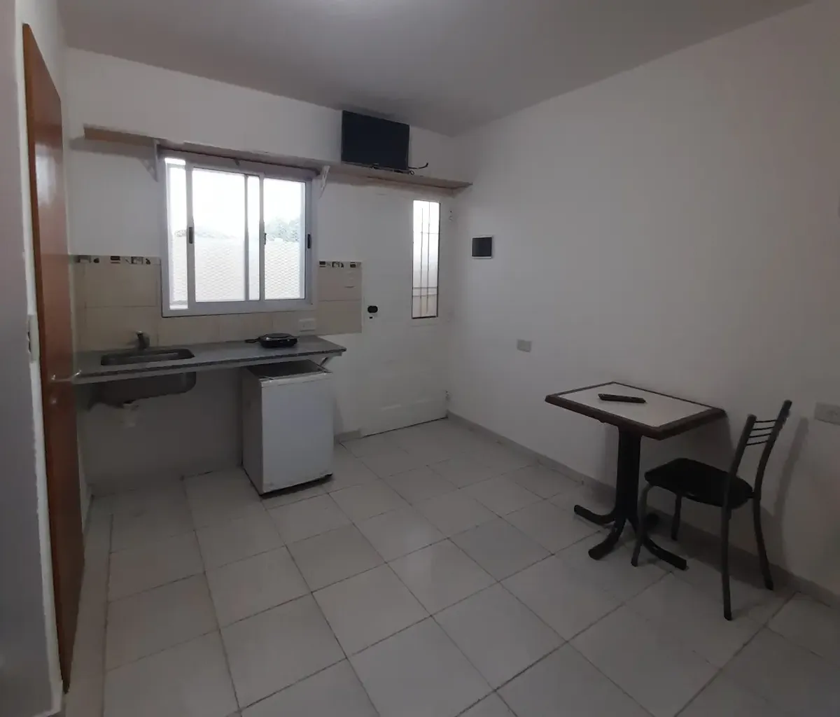 Furnished studio apartment in Ciudadela