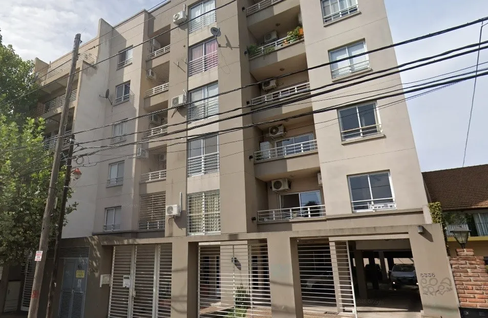 5th-floor studio with terrace