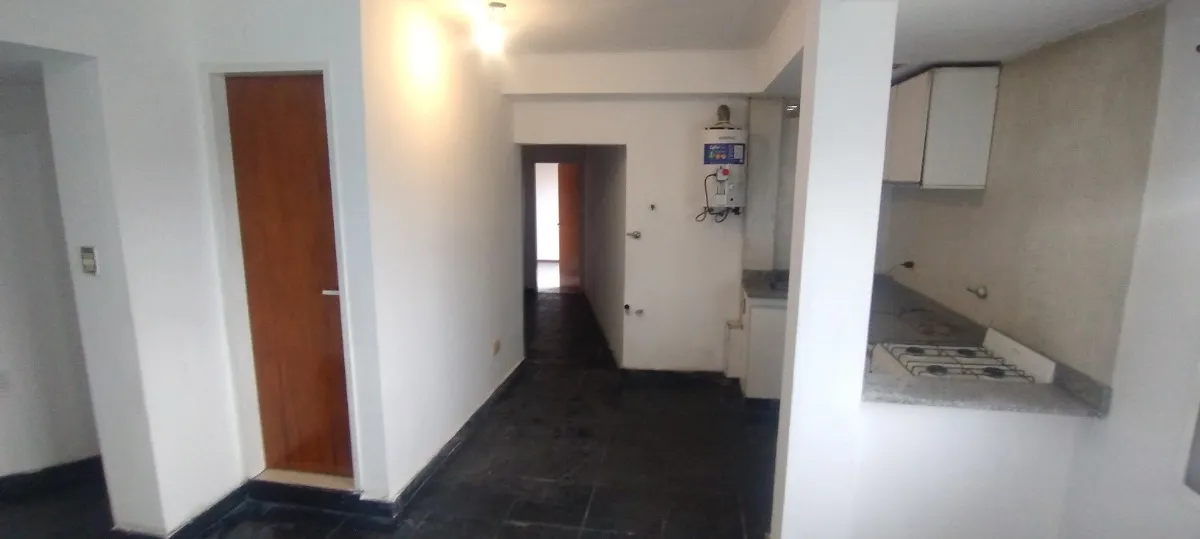Alquilo Departamento De 3 Ambientes En Santos Lugares