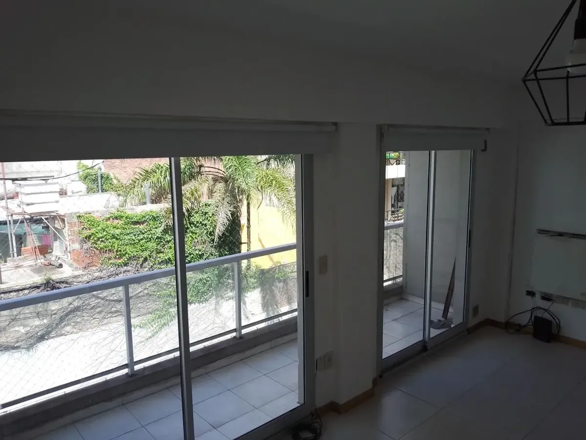 Studio with balcony and parking