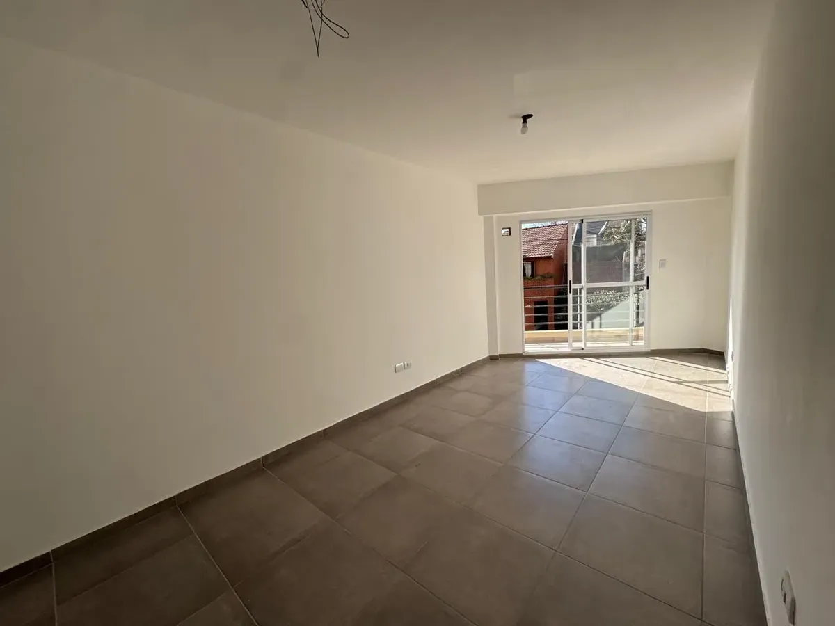 Semipiso 3 Ambientes Con Terraza Propia Apto Profesional