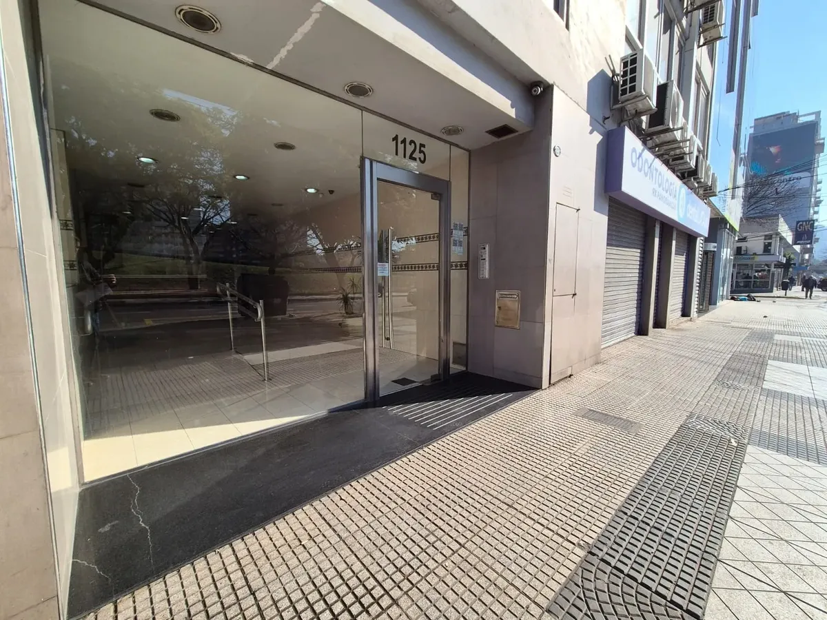 Departamento En Alquiler En San Telmo Con Cochera